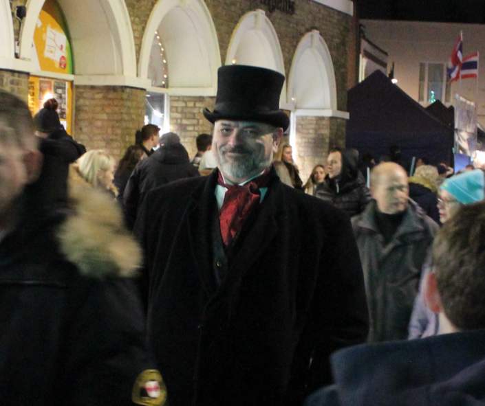 Dickensian costume